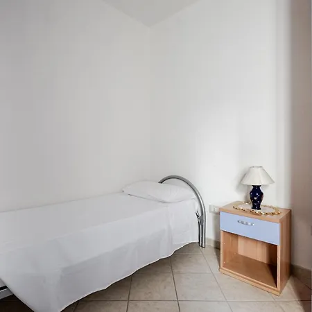 La Caletta - 100 Meters Away & Terrace Siniscola